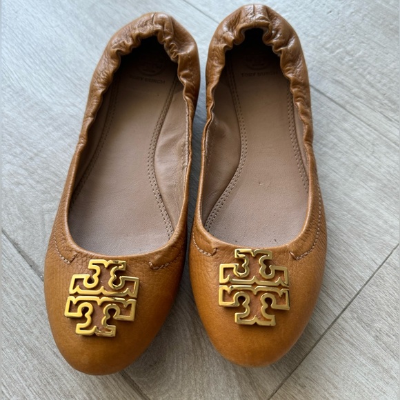 Barely Worn Tory Burch Brown Ballet Flats size 8 - Picture 1 of 4